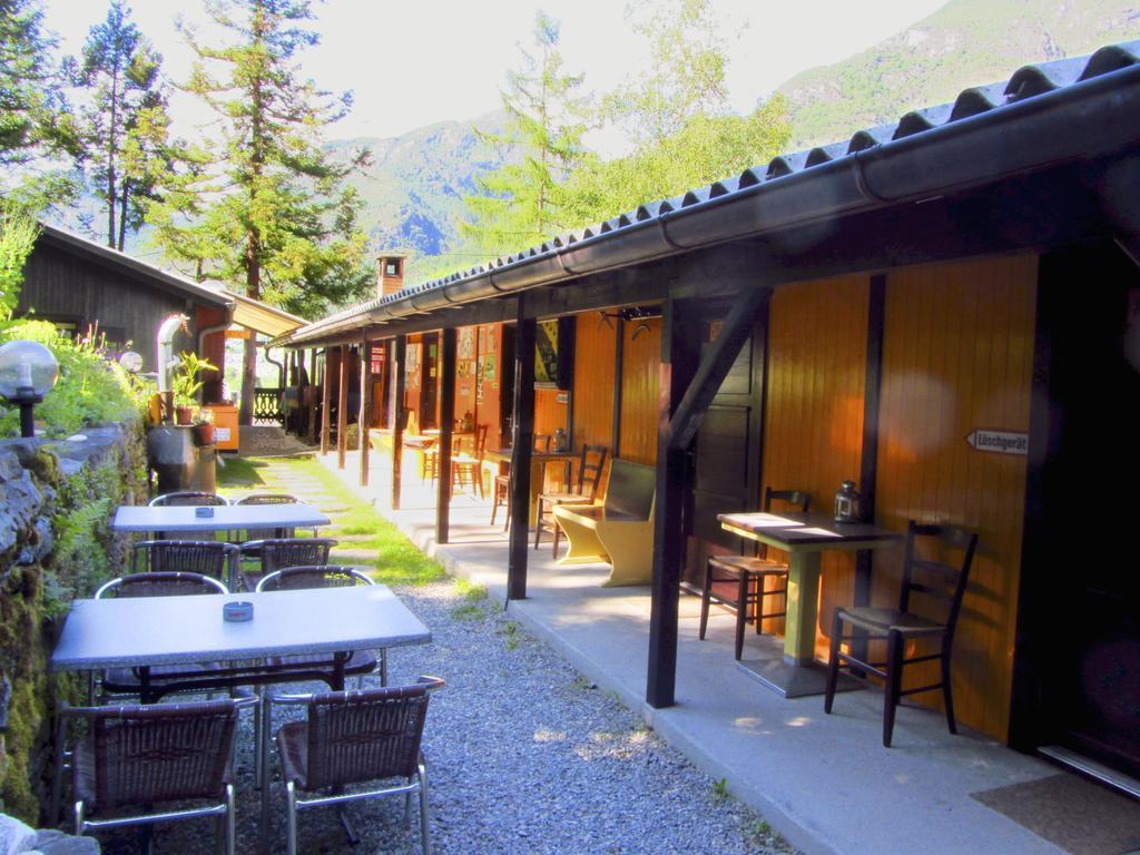 Albergue Baracca Backpacker Aurigeno Exterior foto